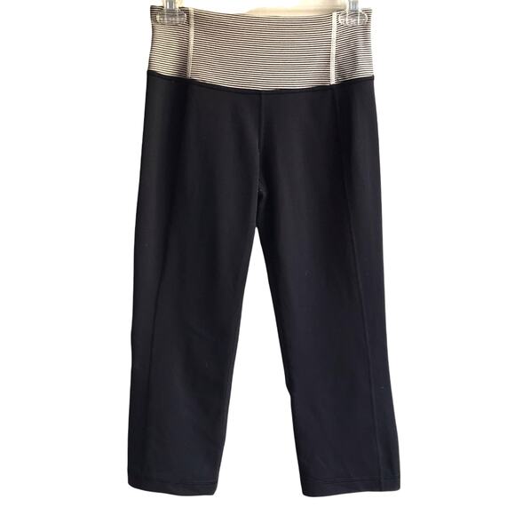 Lululemon Gather and Crow Crops Capris Leggings Size 4 Black Tonka Stripe Cashew - Picture 15 of 15